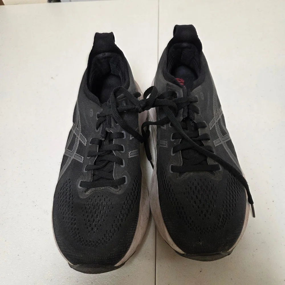 Asics brand model